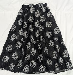 Black Floral-Print Tiered Midi Skirt